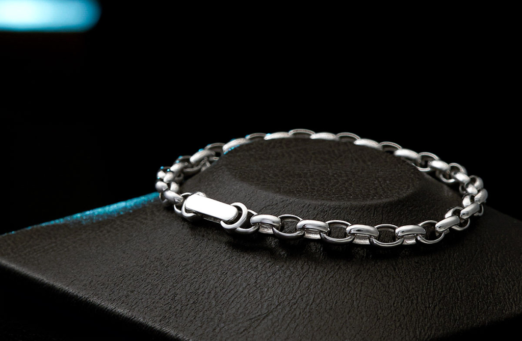 rolo bracelet in platinum