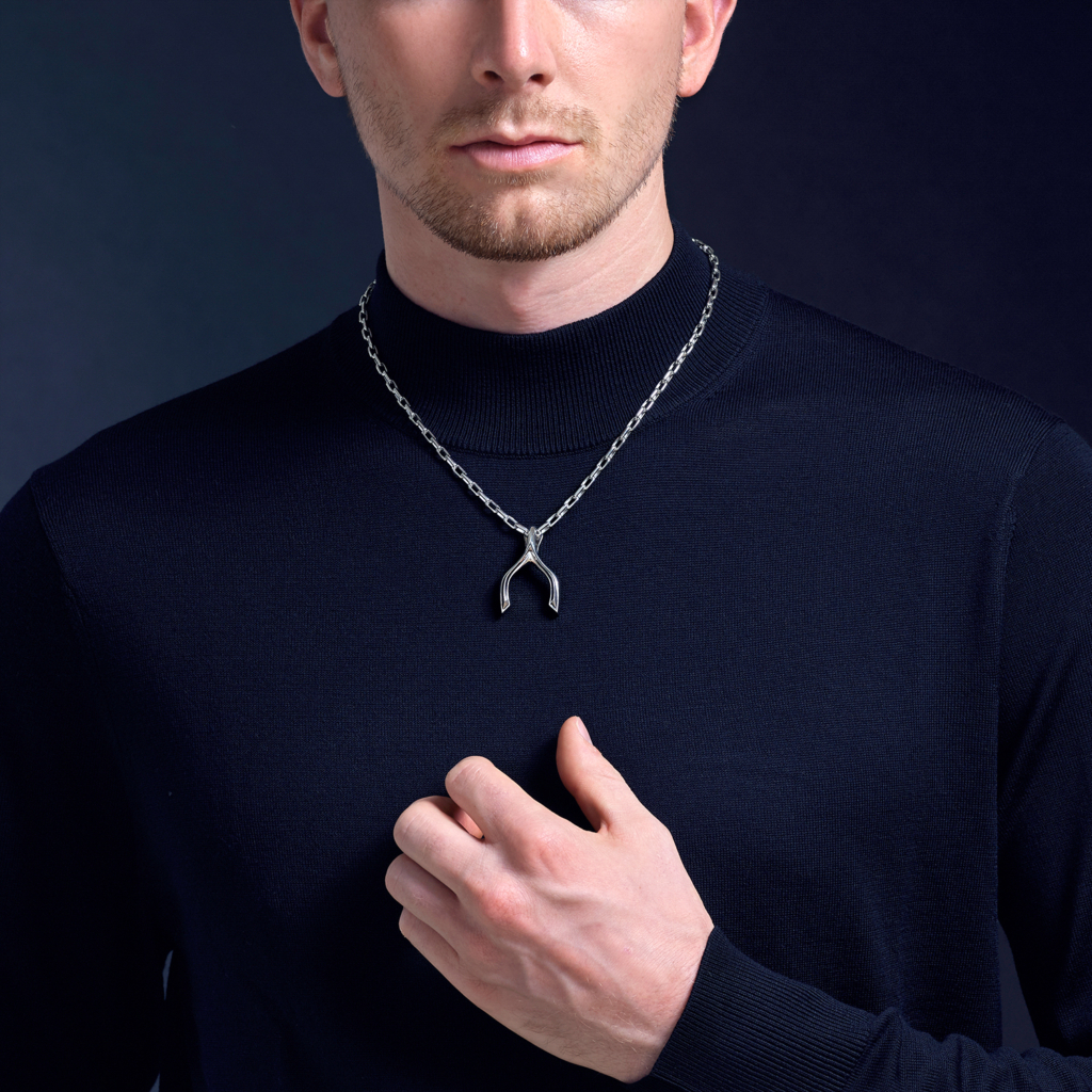 platinum cable chain with platinum pendant