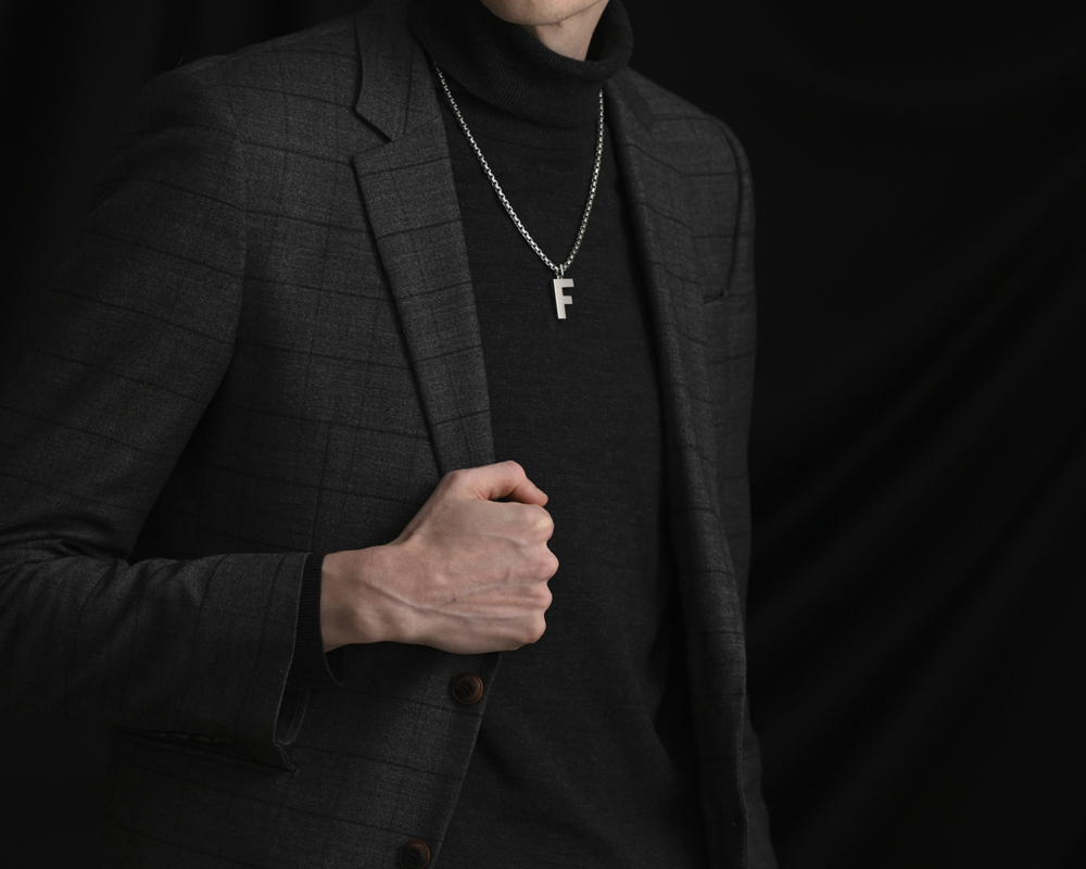 platinum letter pendant F