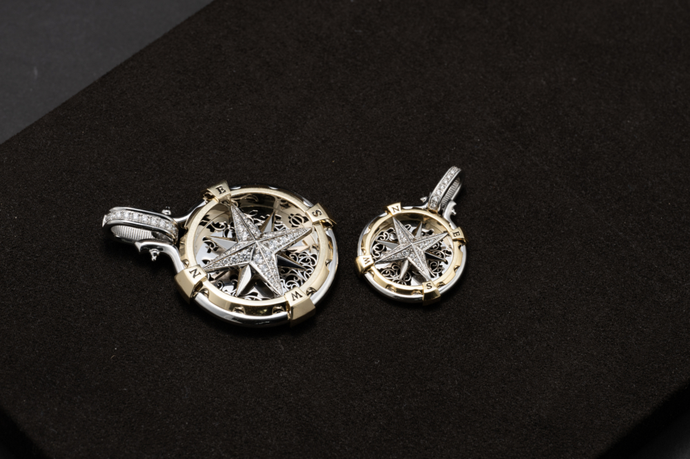 38mm compass pendant with diamond settings, made with pt950 platinum jewelry from byenzo jewelry