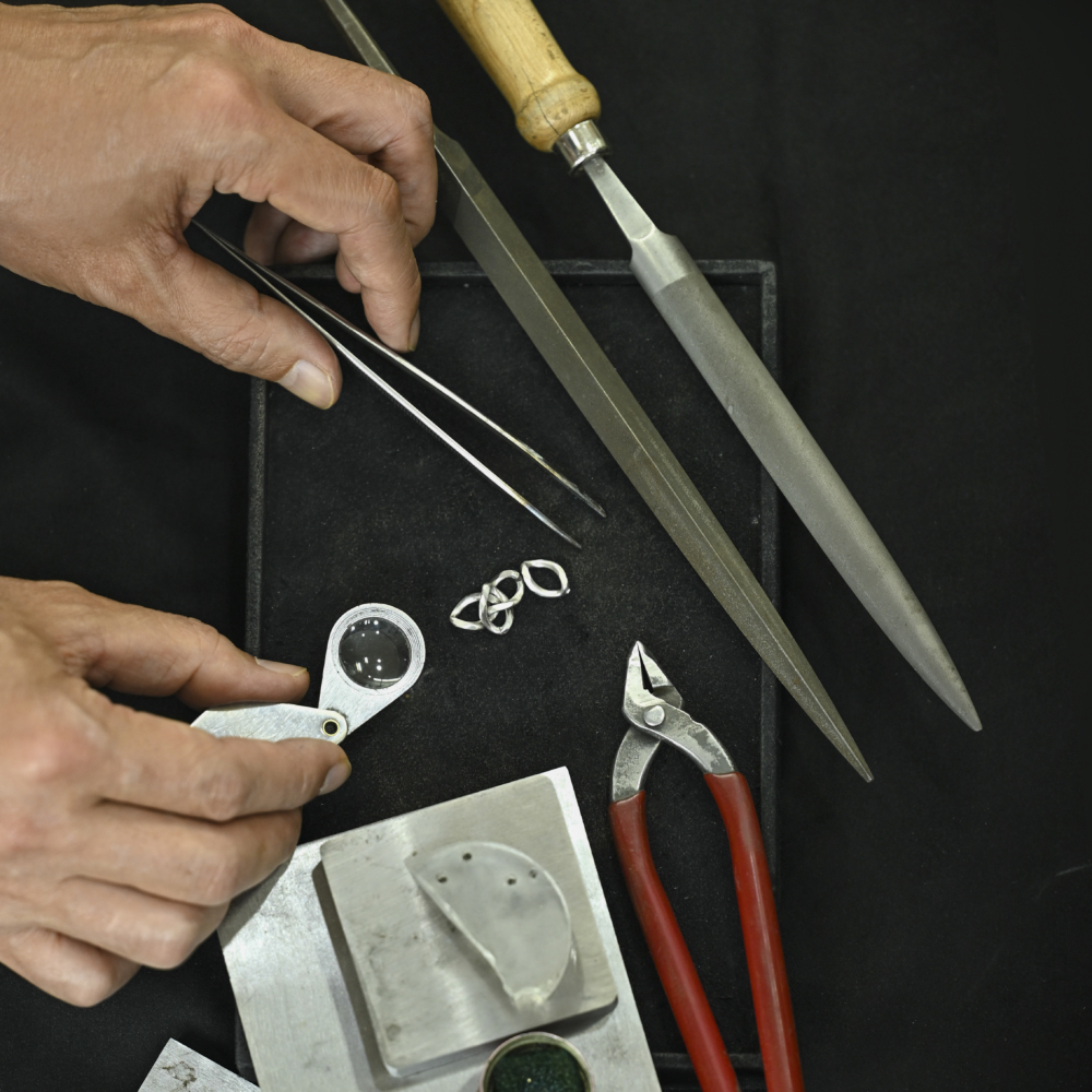 the double cuban chain in platinum