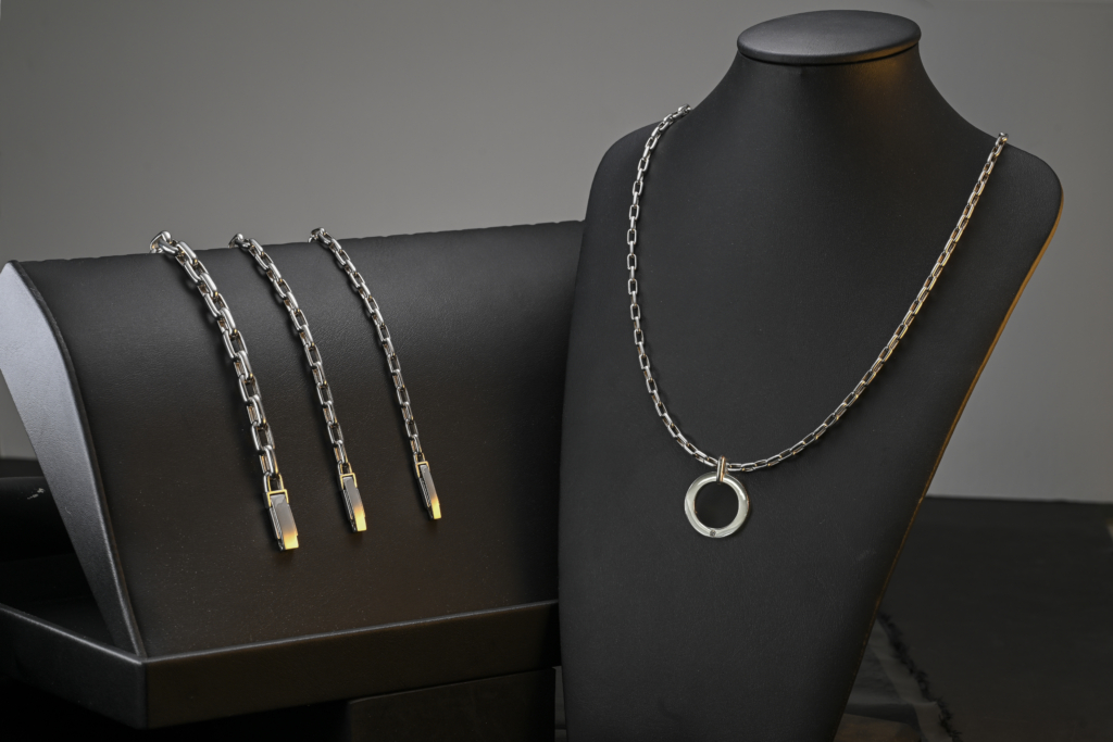 men's platinum jewelry, platinum pendant and platinum bracelet