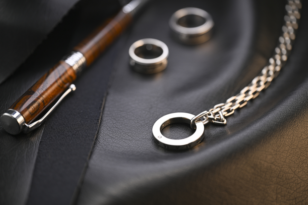 men's platinum jewelry, platinum pendant and platinum bracelet