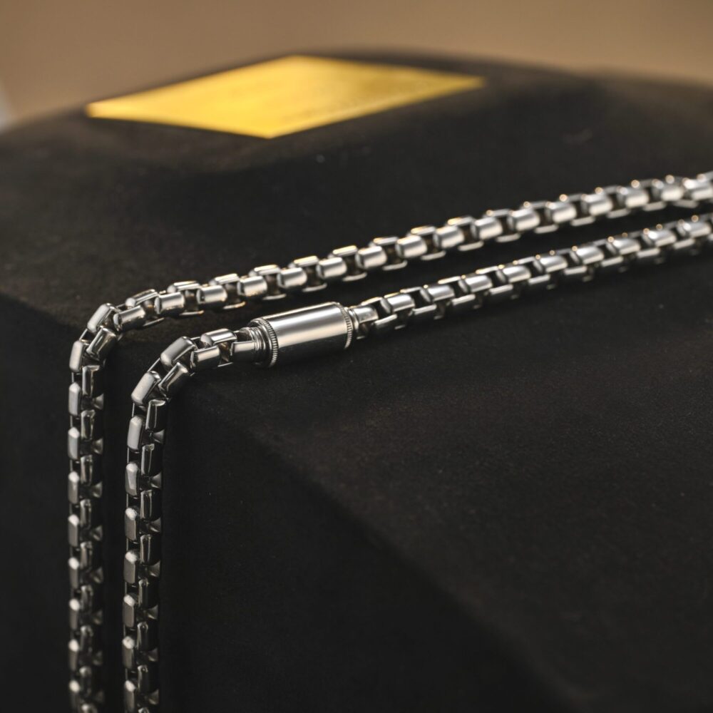 PT950 platinum box chain necklace